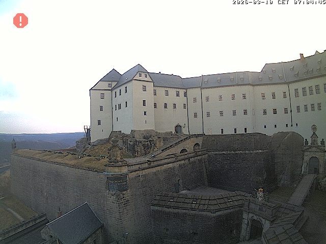 Archived image Webcam Fort Koenigstein entrance area