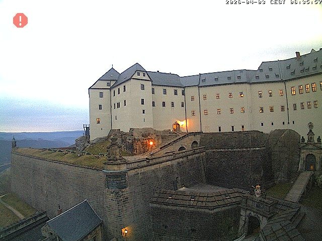 Archived image Webcam Fort Koenigstein entrance area