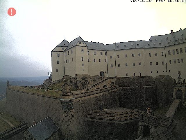 Archived image Webcam Fort Koenigstein entrance area
