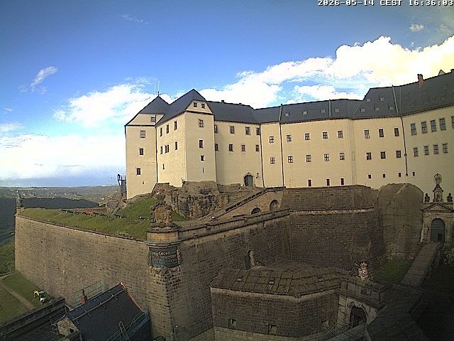 Archiv Foto Webcam Festung Königstein: Eingangsbereich