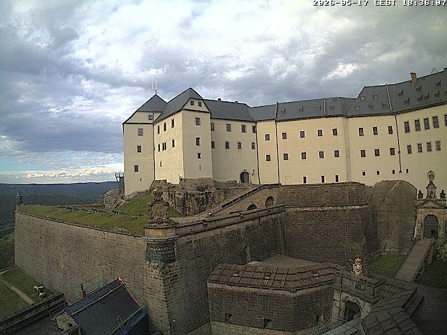 Archiv Foto Webcam Festung Königstein: Eingangsbereich