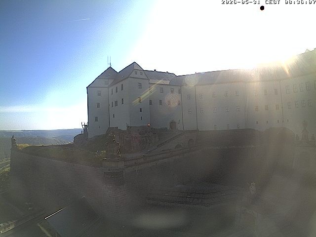 Archived image Webcam Fort Koenigstein entrance area