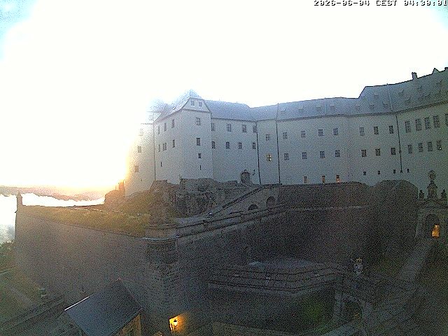 Archived image Webcam Fort Koenigstein entrance area