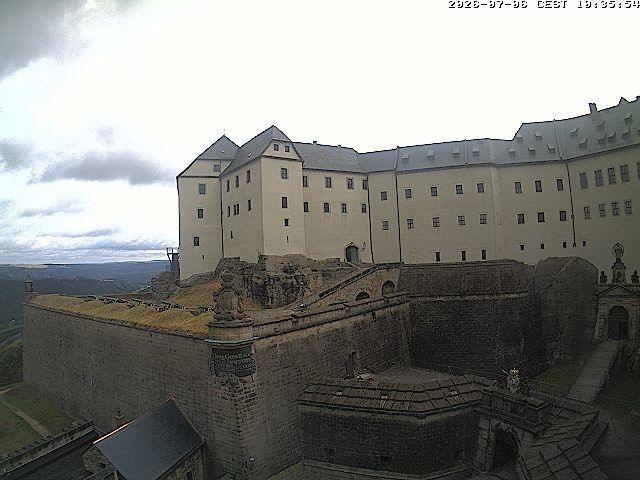 Archiv Foto Webcam Festung Königstein: Eingangsbereich