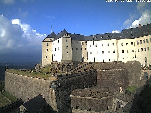Archiv Foto Webcam Festung Königstein: Eingangsbereich