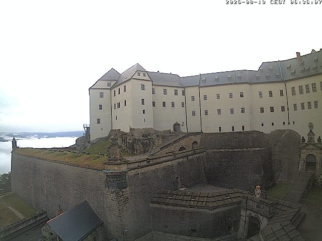 Archiv Foto Webcam Festung Königstein: Eingangsbereich