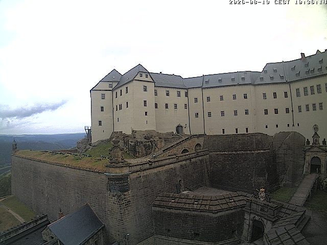 Archiv Foto Webcam Festung Königstein: Eingangsbereich
