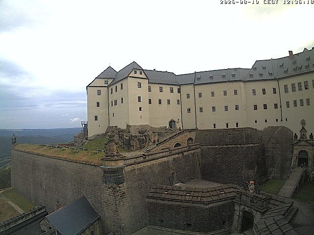 Archiv Foto Webcam Festung Königstein: Eingangsbereich