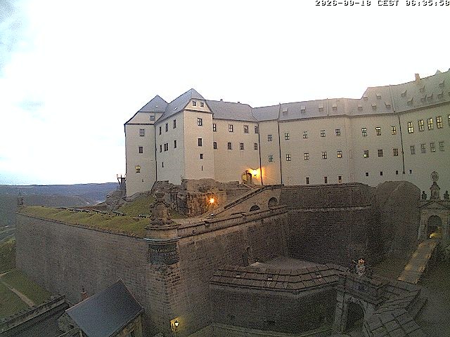 Archived image Webcam Fort Koenigstein entrance area