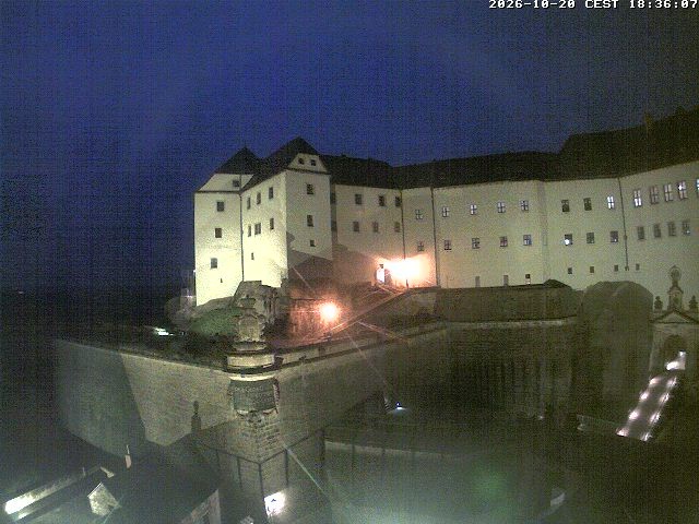 Archived image Webcam Fort Koenigstein entrance area