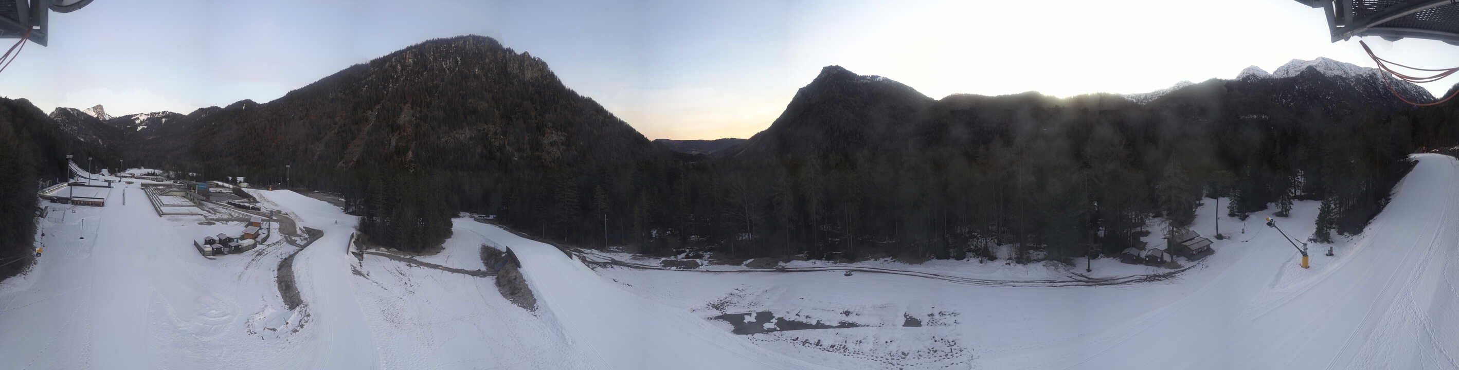 Archived image Webcam Ruhpolding: Chiemgau Arena