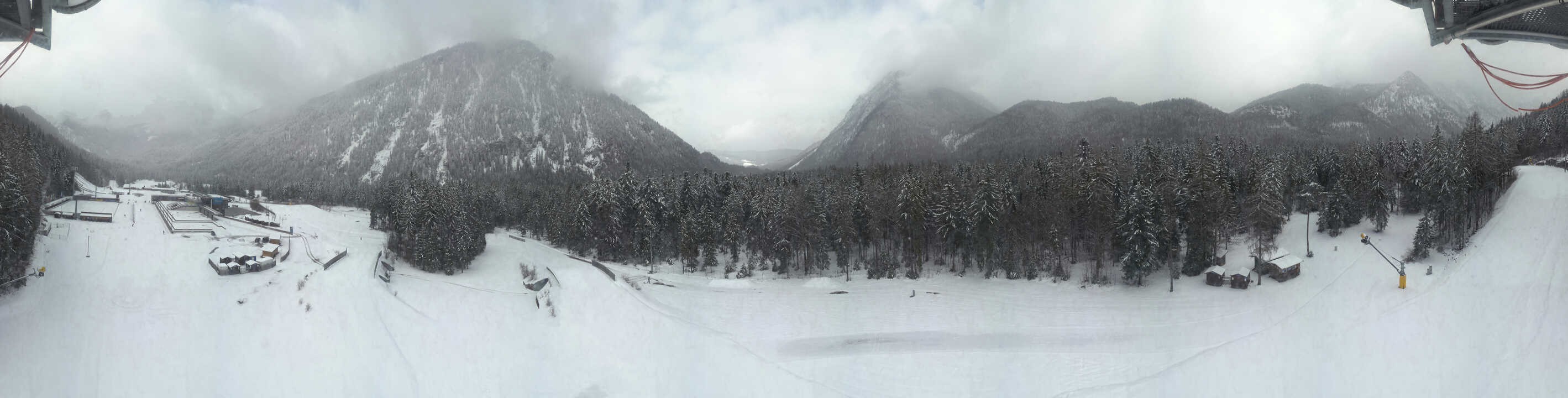 Archived image Webcam Ruhpolding: Chiemgau Arena