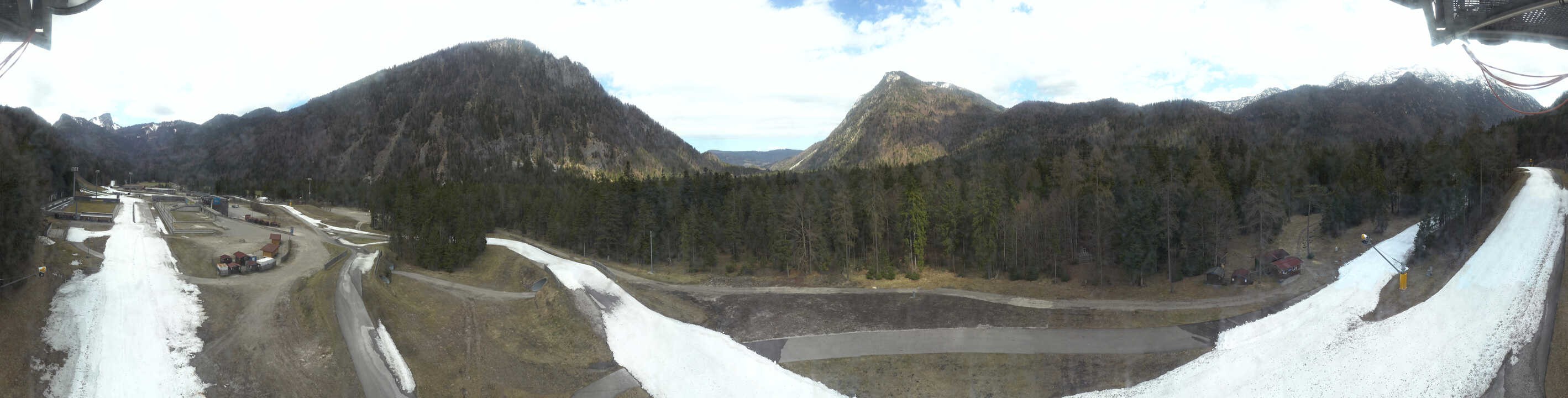 Archived image Webcam Ruhpolding: Chiemgau Arena