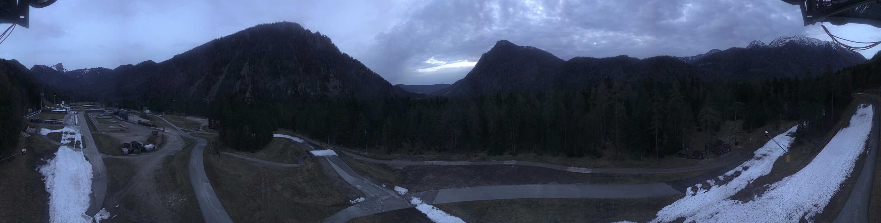 Archived image Webcam Ruhpolding: Chiemgau Arena