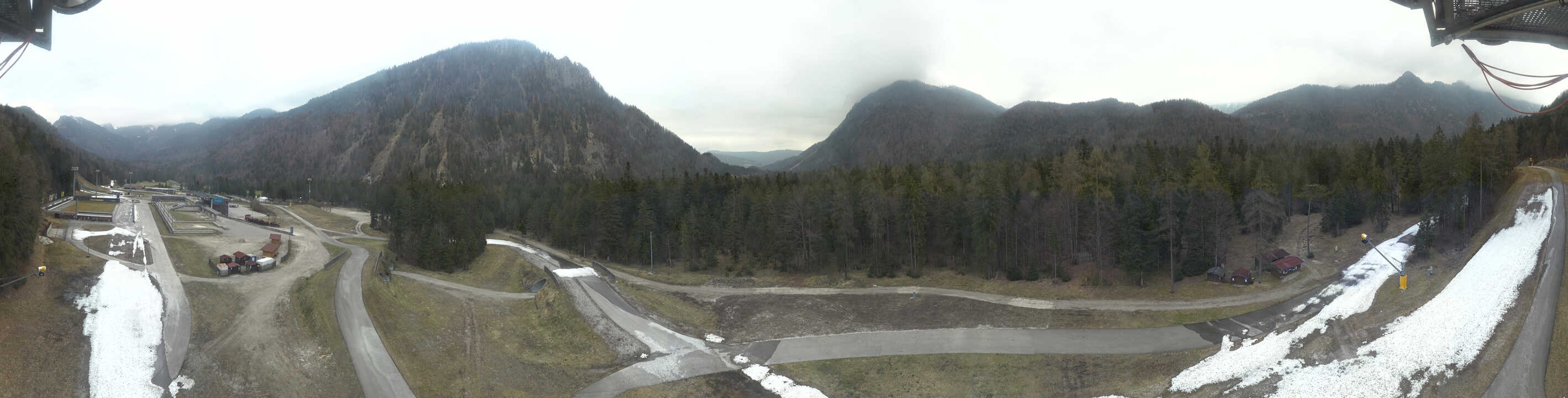 Archived image Webcam Ruhpolding: Chiemgau Arena