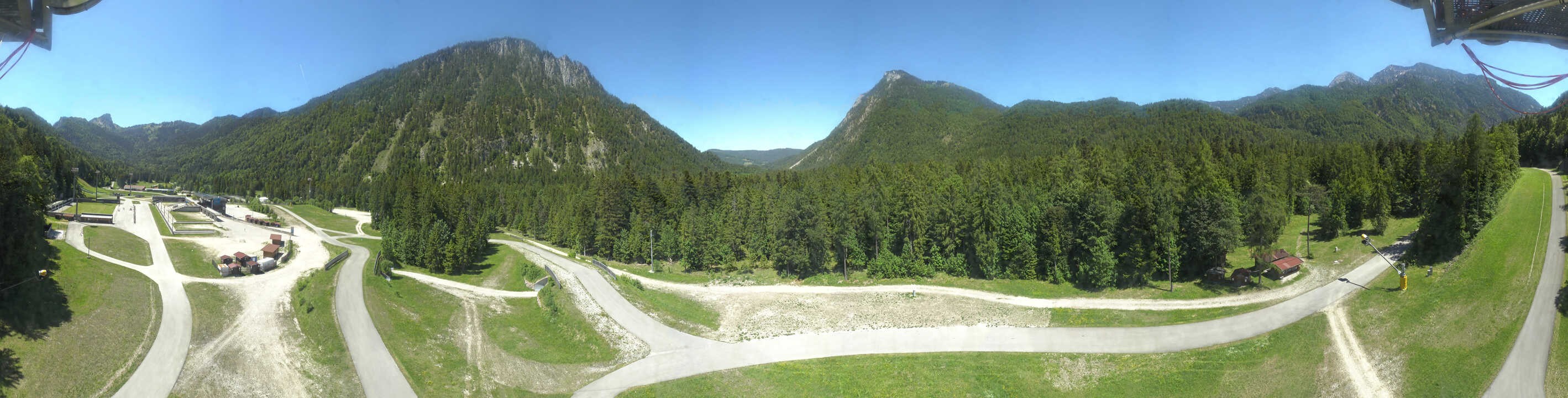 Archived image Webcam Ruhpolding: Chiemgau Arena