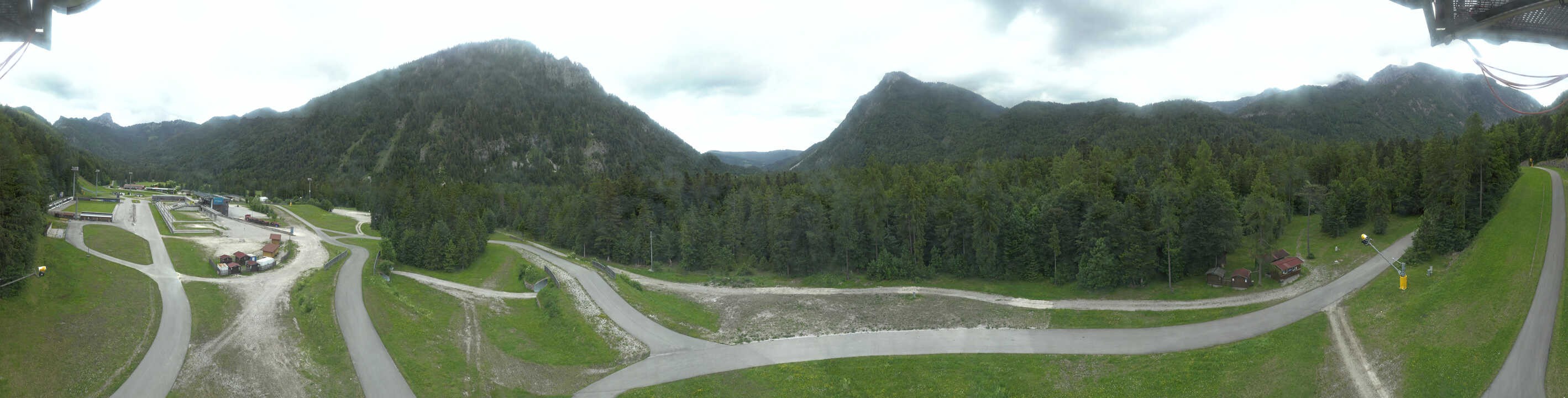 Archived image Webcam Ruhpolding: Chiemgau Arena
