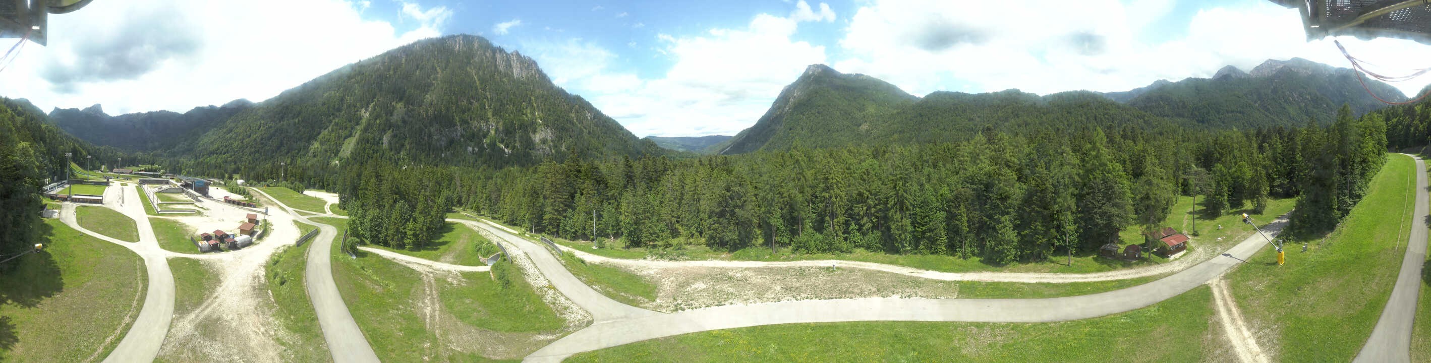 Archived image Webcam Ruhpolding: Chiemgau Arena