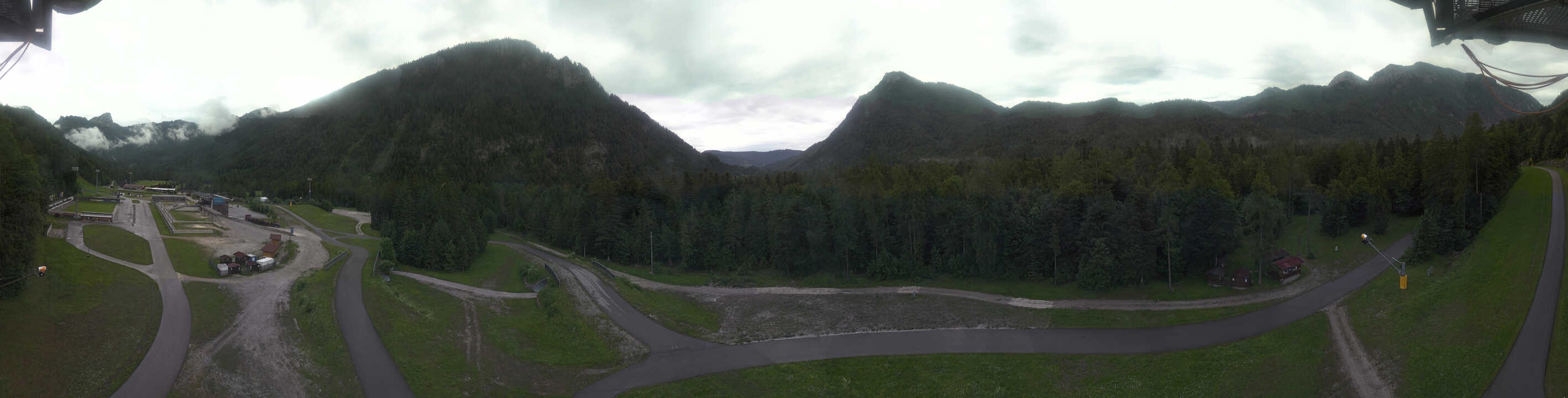 Archived image Webcam Ruhpolding: Chiemgau Arena