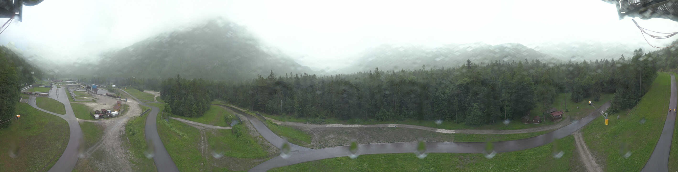 Archived image Webcam Ruhpolding: Chiemgau Arena
