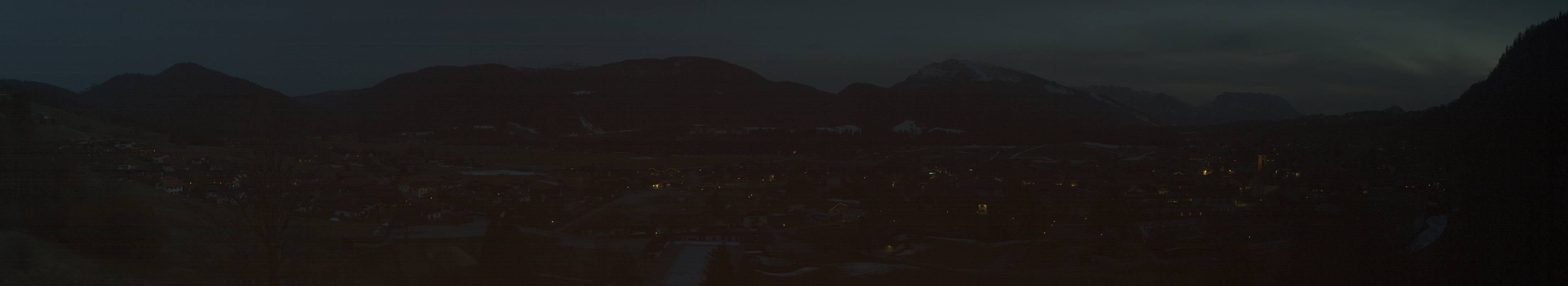 Archiv Foto Webcam Panoramablick auf das Dorf Reit im Winkl