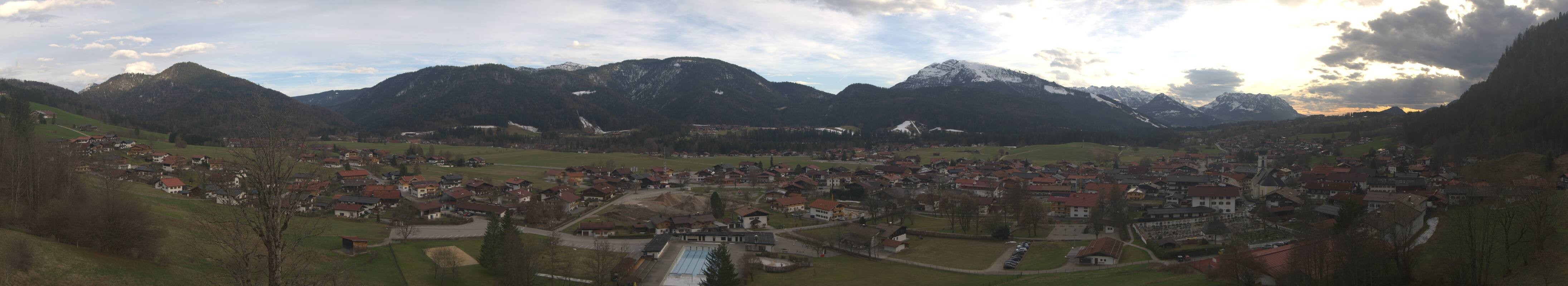 Archiv Foto Webcam Panoramablick auf das Dorf Reit im Winkl