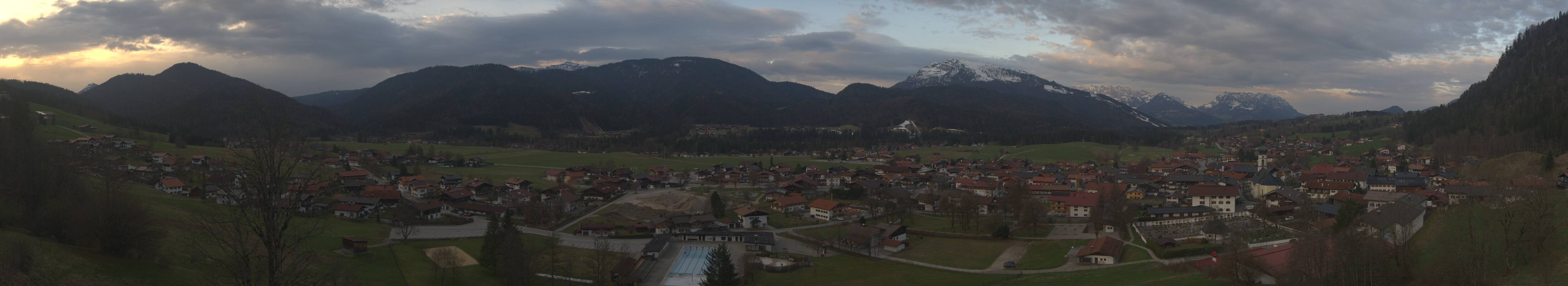 Archiv Foto Webcam Panoramablick auf das Dorf Reit im Winkl
