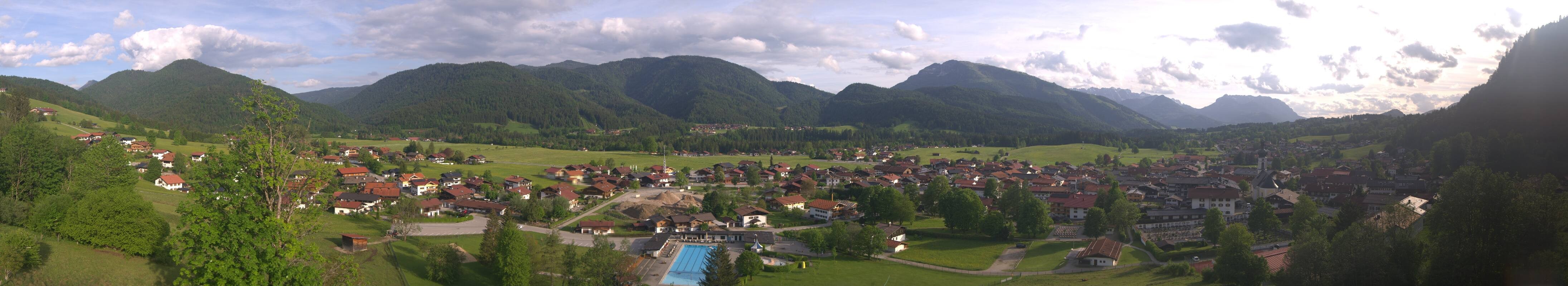 Archiv Foto Webcam Panoramablick auf das Dorf Reit im Winkl