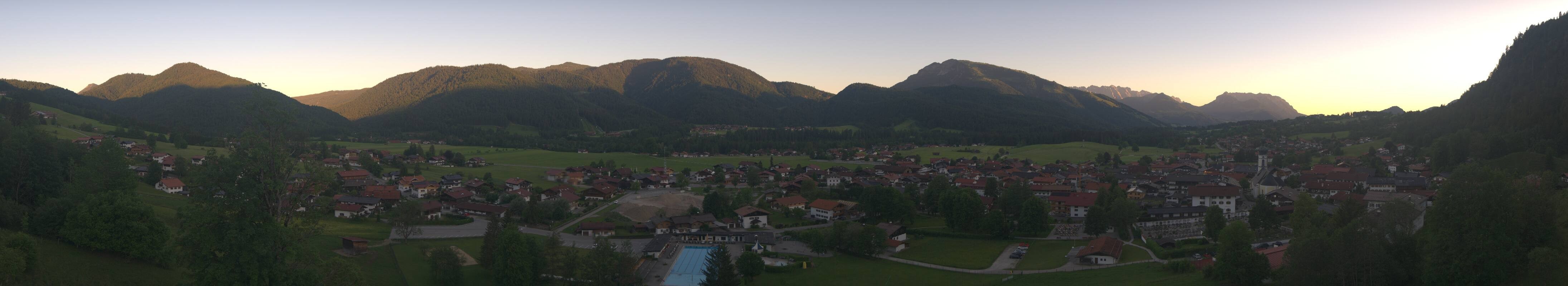 Archiv Foto Webcam Panoramablick auf das Dorf Reit im Winkl