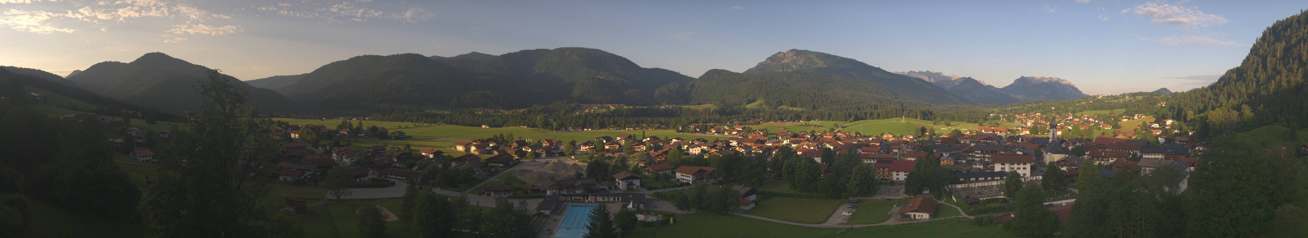 Archiv Foto Webcam Panoramablick auf das Dorf Reit im Winkl