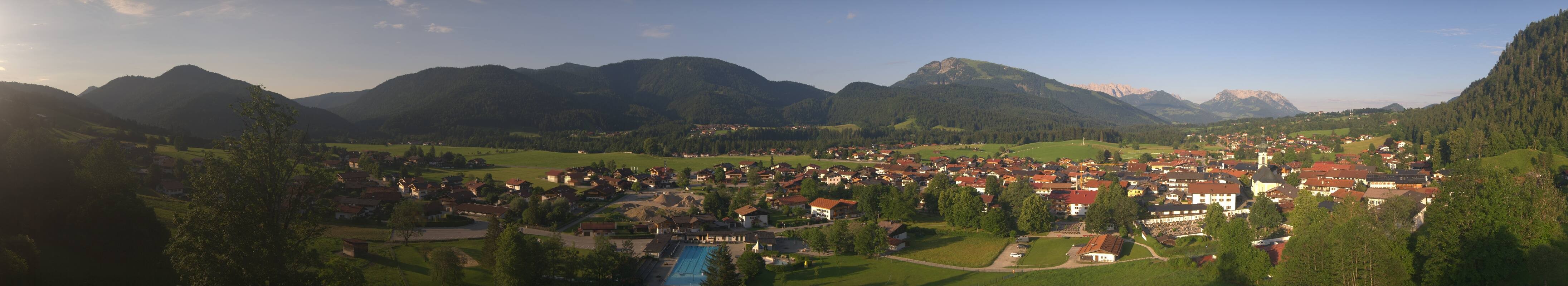 Archiv Foto Webcam Panoramablick auf das Dorf Reit im Winkl