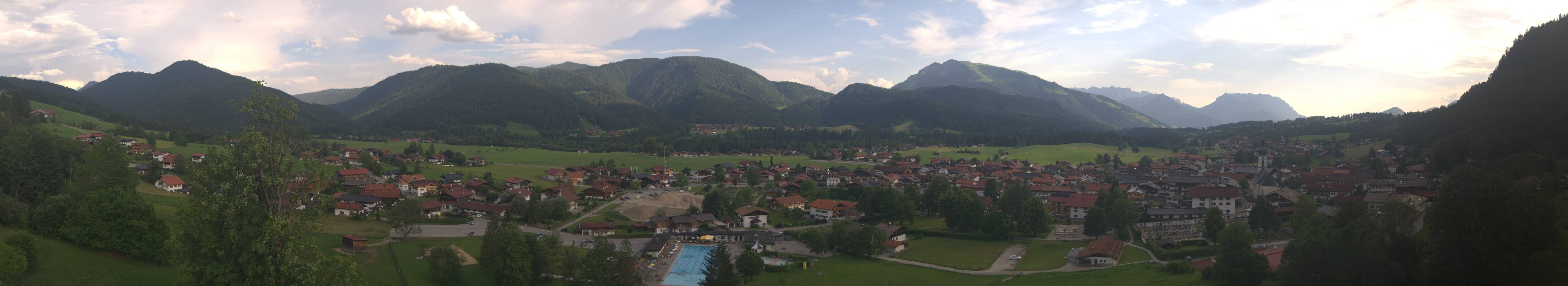 Archiv Foto Webcam Panoramablick auf das Dorf Reit im Winkl