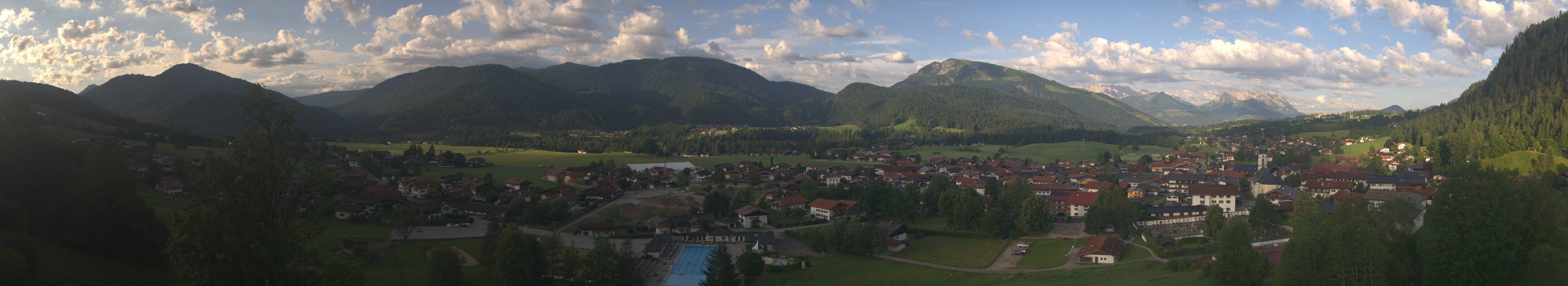 Archiv Foto Webcam Panoramablick auf das Dorf Reit im Winkl