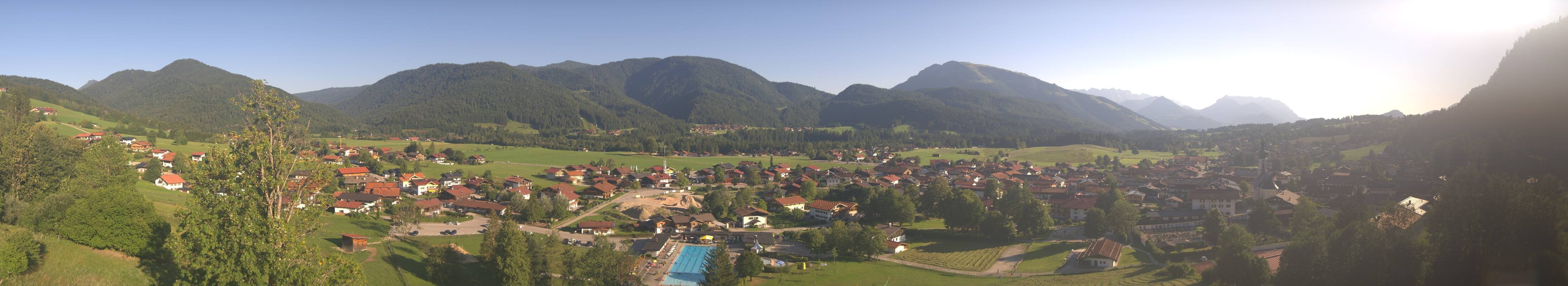 Archiv Foto Webcam Panoramablick auf das Dorf Reit im Winkl