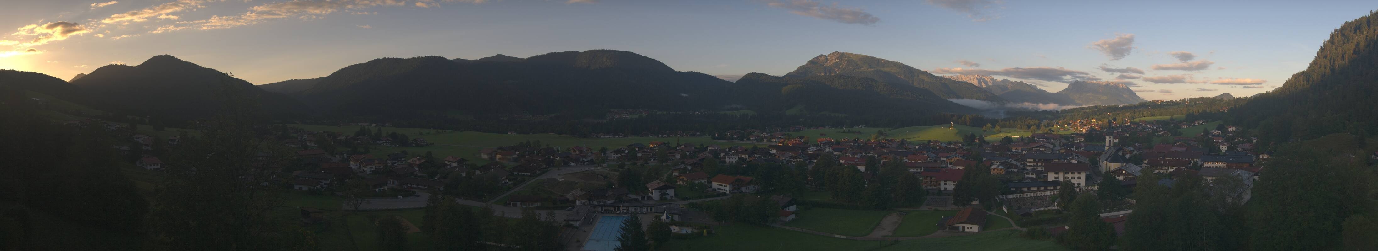 Archiv Foto Webcam Panoramablick auf das Dorf Reit im Winkl