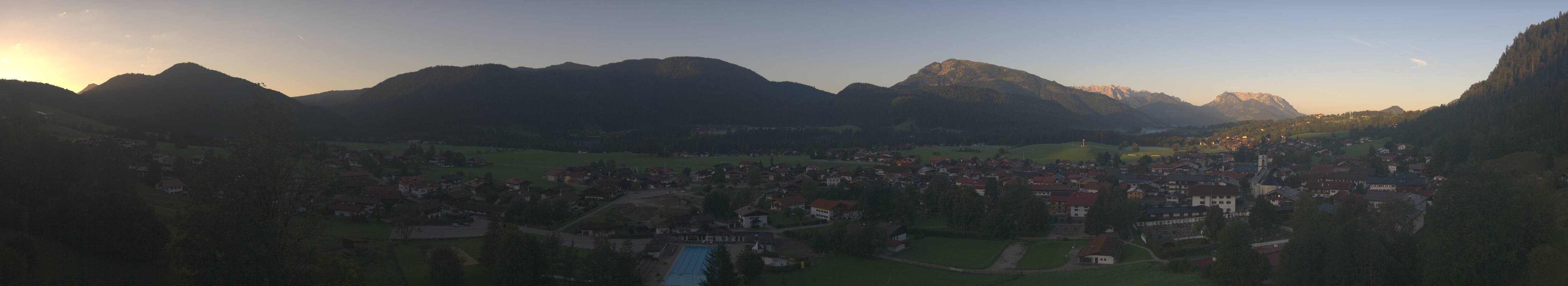 Archiv Foto Webcam Panoramablick auf das Dorf Reit im Winkl
