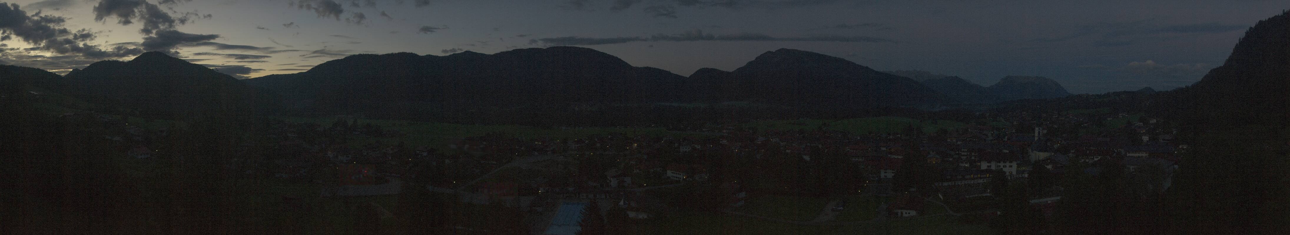 Archiv Foto Webcam Panoramablick auf das Dorf Reit im Winkl