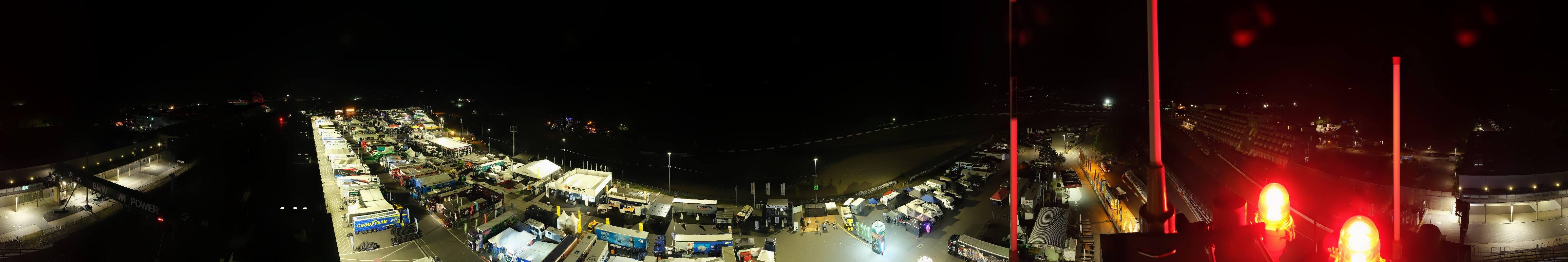 Archived image Webcam Nürburgring: Start/Finish line Grand Prix track