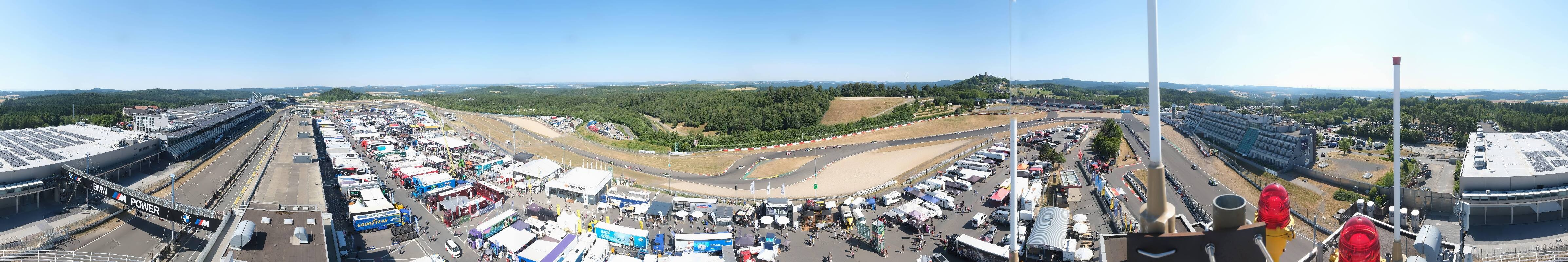 Archived image Webcam Nürburgring: Start/Finish line Grand Prix track