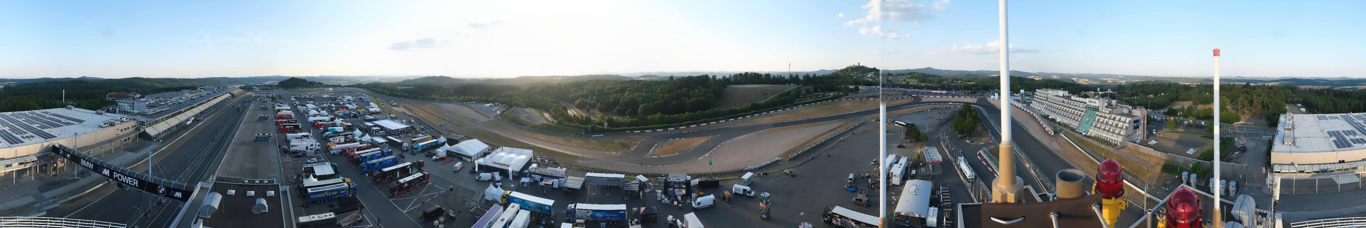 Archived image Webcam Nürburgring: Start/Finish line Grand Prix track