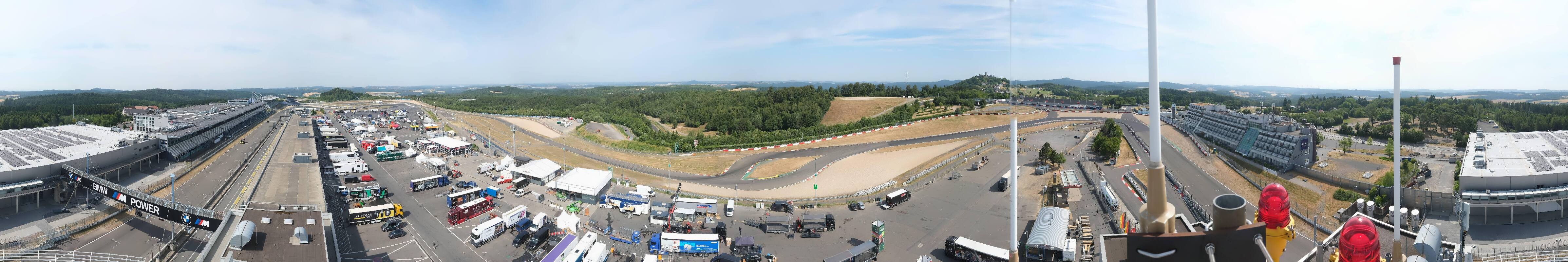 Archived image Webcam Nürburgring: Start/Finish line Grand Prix track