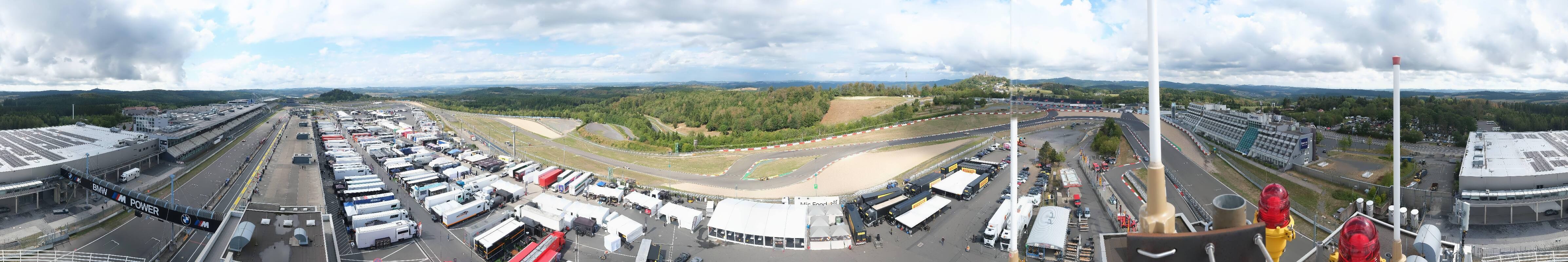 Archived image Webcam Nürburgring: Start/Finish line Grand Prix track