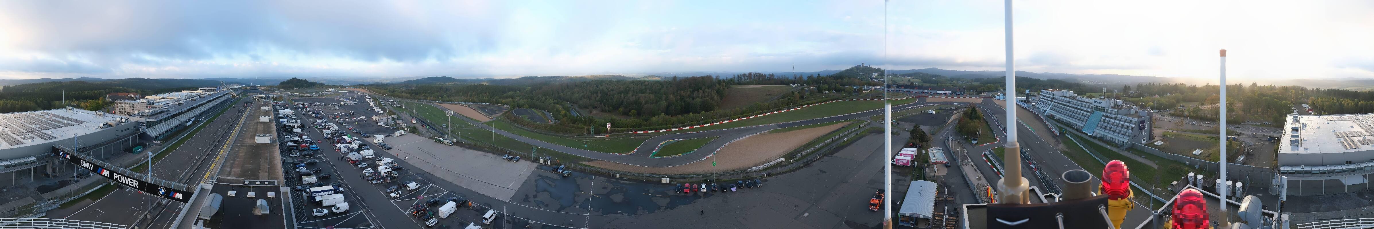 Archived image Webcam Nürburgring: Start/Finish line Grand Prix track