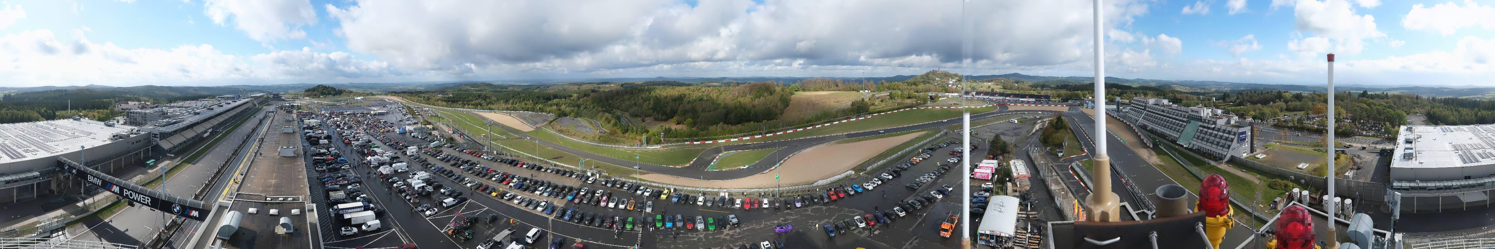 Archived image Webcam Nürburgring: Start/Finish line Grand Prix track