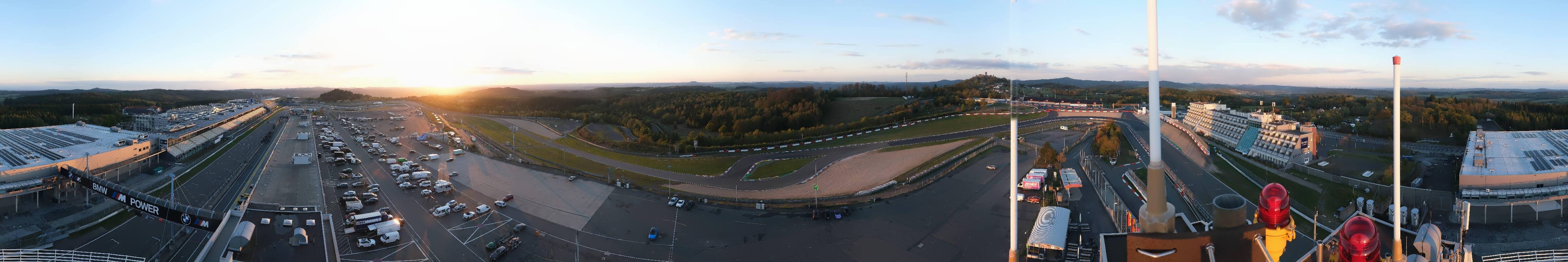 Archived image Webcam Nürburgring: Start/Finish line Grand Prix track