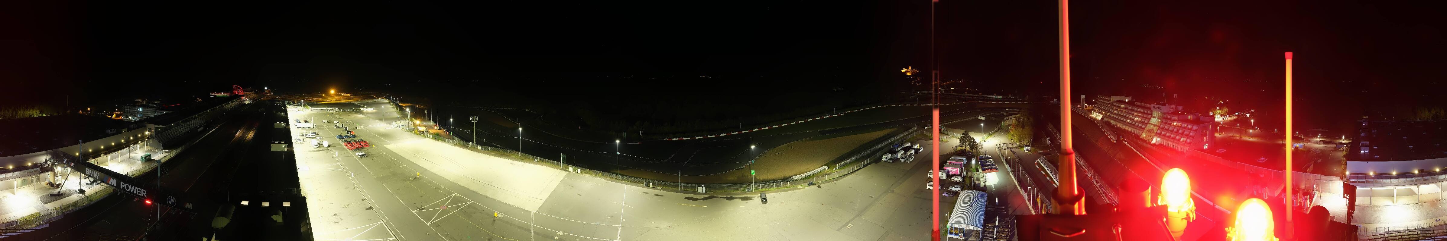 Archived image Webcam Nürburgring: Start/Finish line Grand Prix track