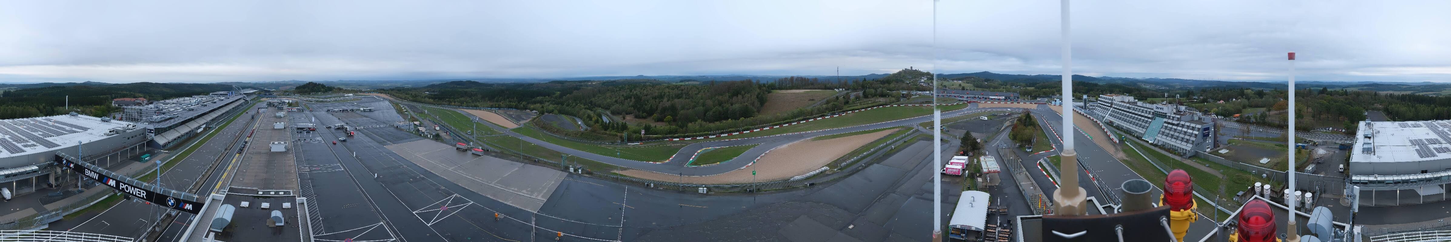 Archived image Webcam Nürburgring: Start/Finish line Grand Prix track