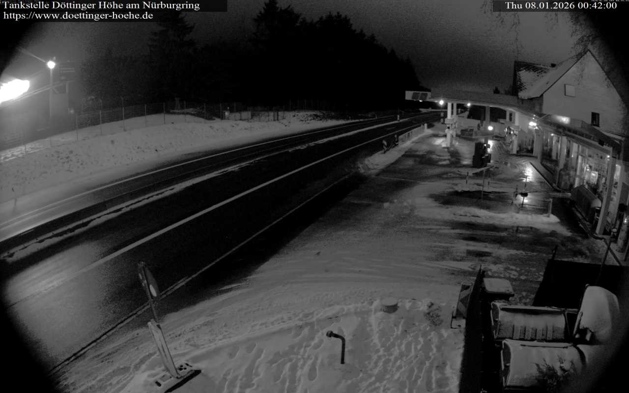 Archiv Foto Webcam Tankstelle Döttinger Höhe am Nürburgring