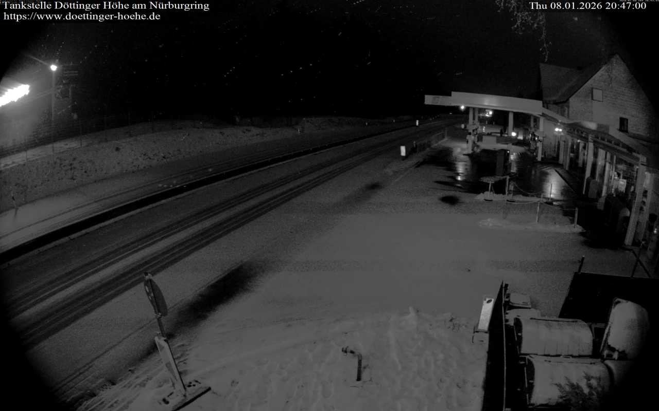 Archiv Foto Webcam Tankstelle Döttinger Höhe am Nürburgring