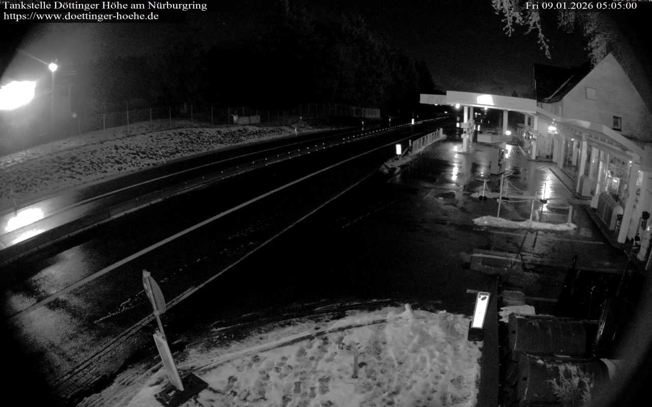 Archiv Foto Webcam Tankstelle Döttinger Höhe am Nürburgring